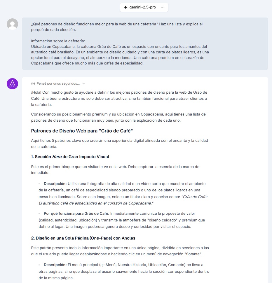 Niara describiendo sugerencias de arquitectura web.